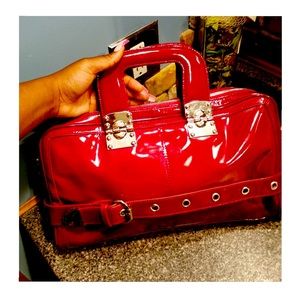 Glossy Red vintage Handbag❣️